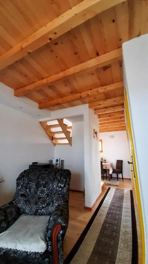 Villa Lux 자블야크 외부 사진